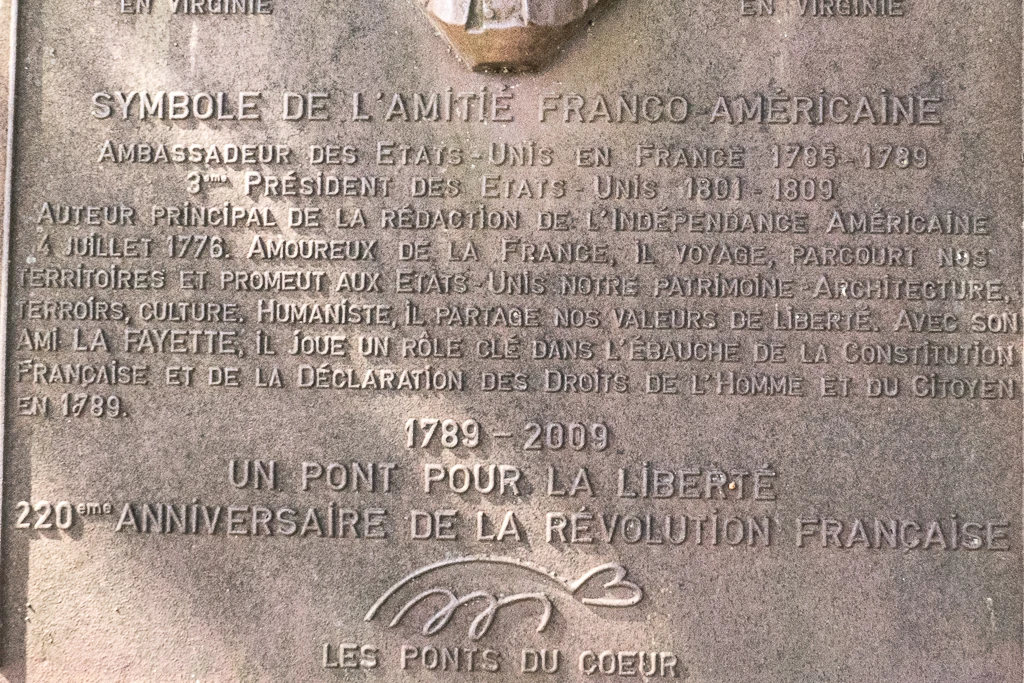 La plaque commémorative du parc Saint-Pierre de Calais