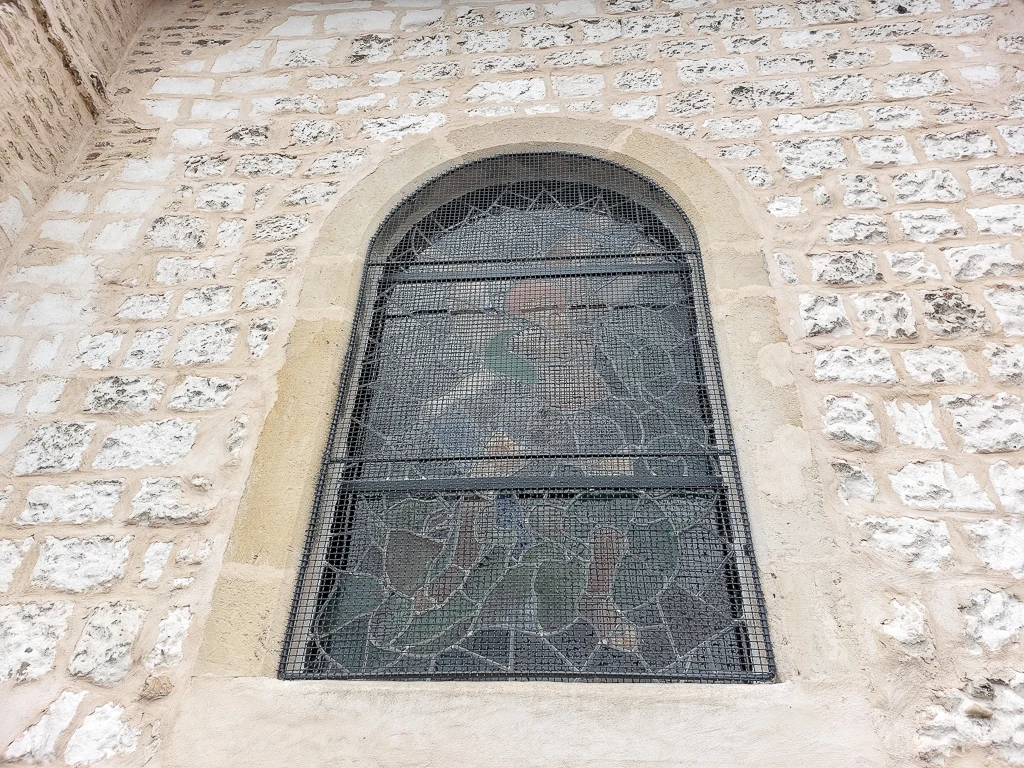 Les récents vitraux de l'église de Bonningues-les-Calais