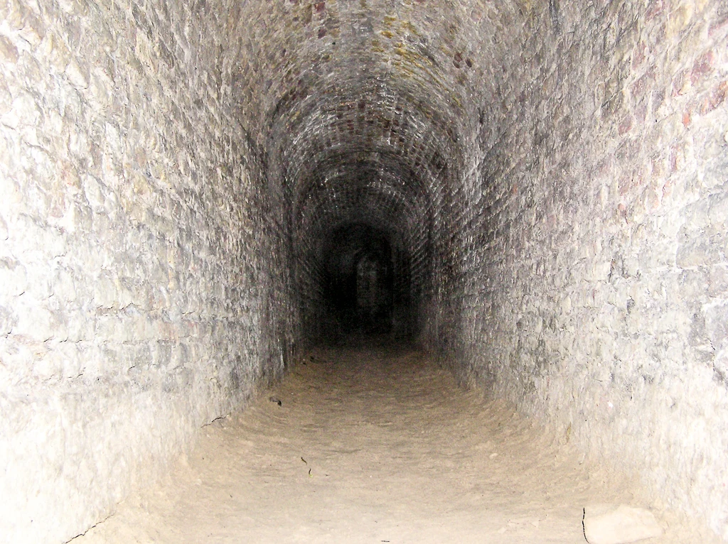 L'intérieur des remparts du Fort Nieulay de Calais