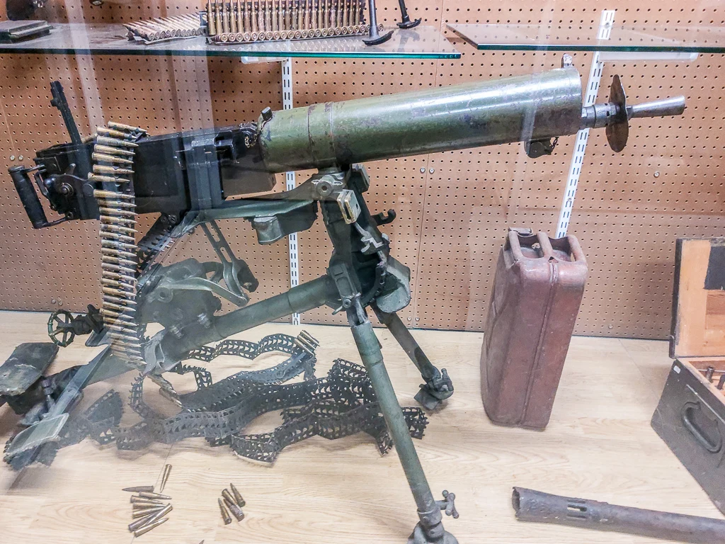 Une mitrailleusede la dernière guerre