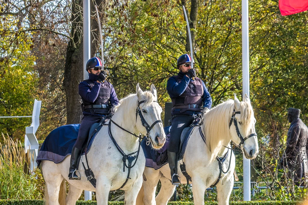 La garde calaisienne, sable au clair