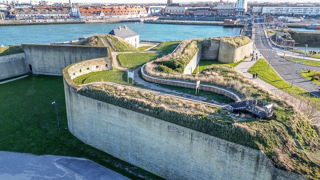 Le Fort Risban en vue aérienne
