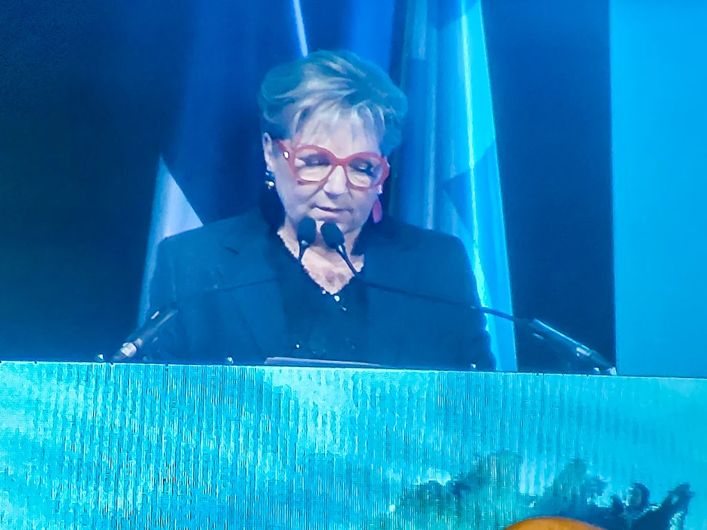 Natacha Bouchart sur les écrans du Forum Gambetta lors de son allocution 