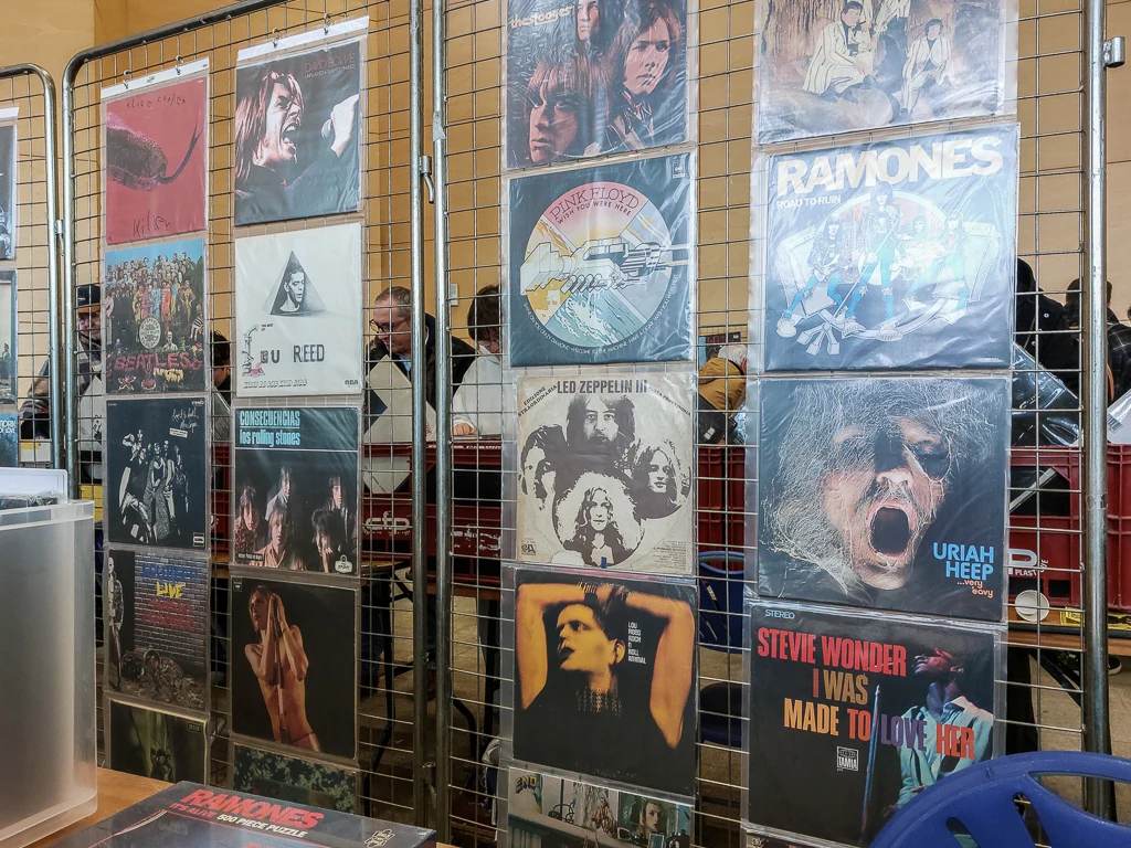 Des affiches de l'époque