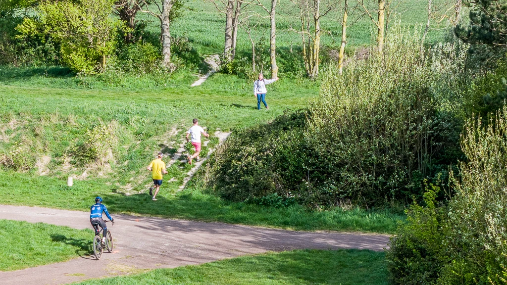 Au pied du rempart du Fort Nieulay de Calais