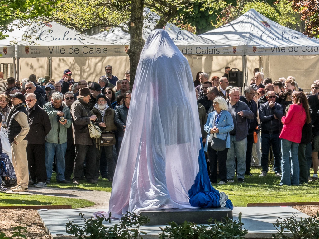 Inauguration de la statue en hommage à Thierry Jacob 