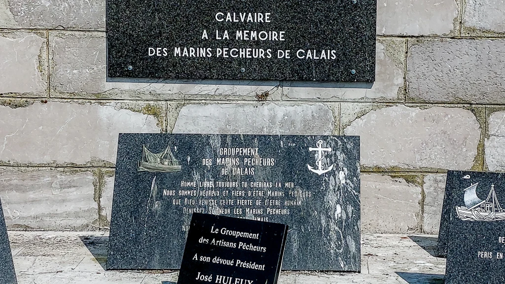 A la mémoire des marins-pêcheurs de la Ville de Calais