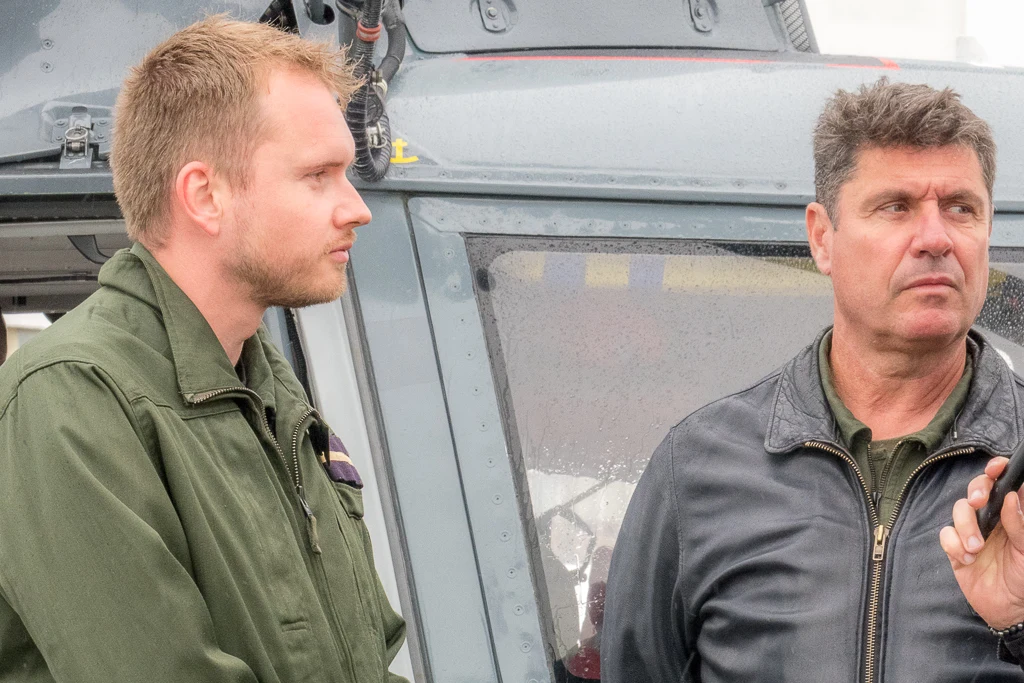 Deux talentueux et excellents pilotes d'hélicoptère