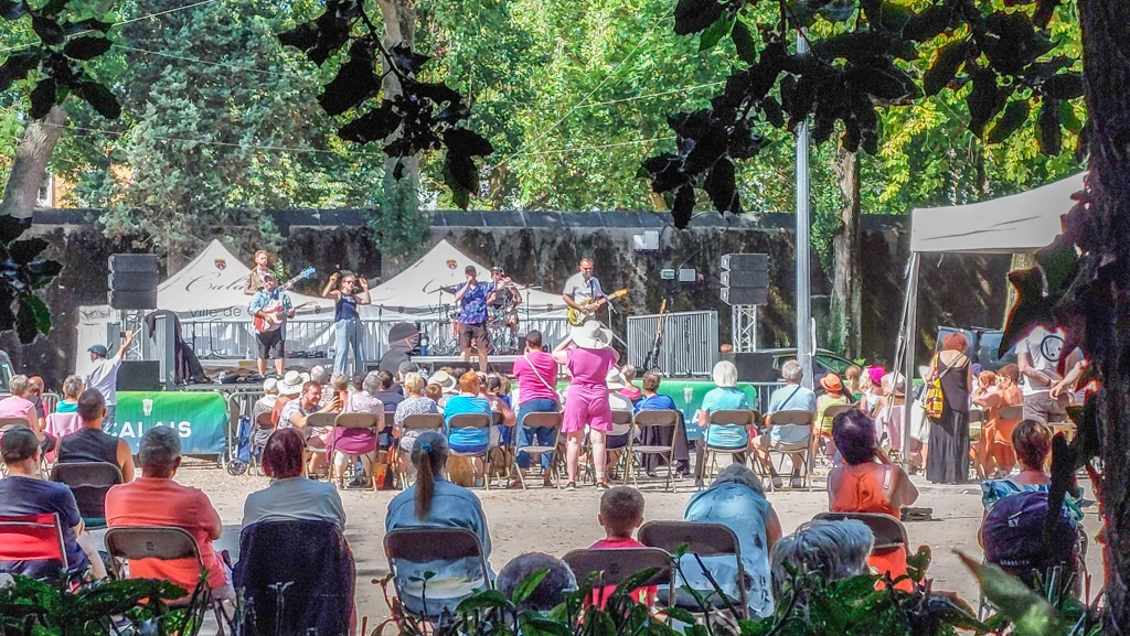 Concert au parc St-Pierre à l'occasion de la Braderie du Vauxhall