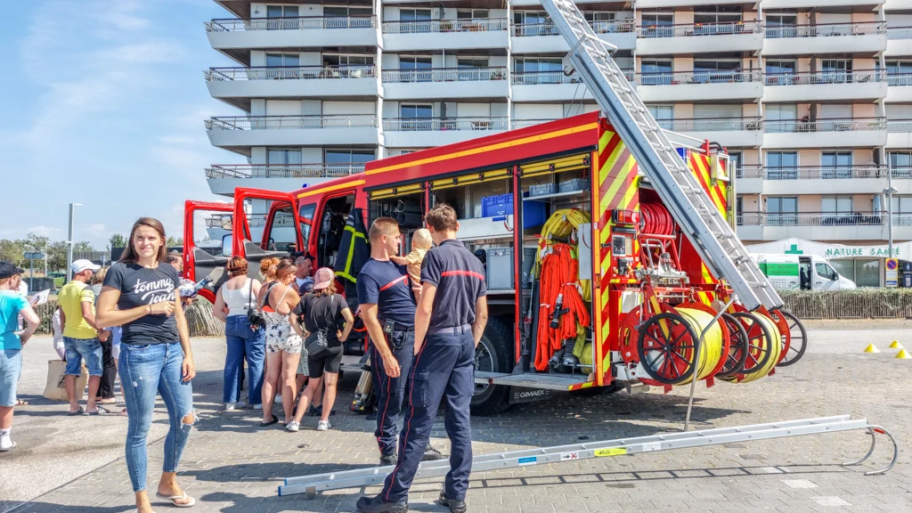 Beaucoup de monde pour la découverte du camion de pompiers