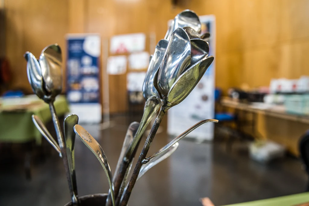 Un bouquet de tulipes créé par des scolaires