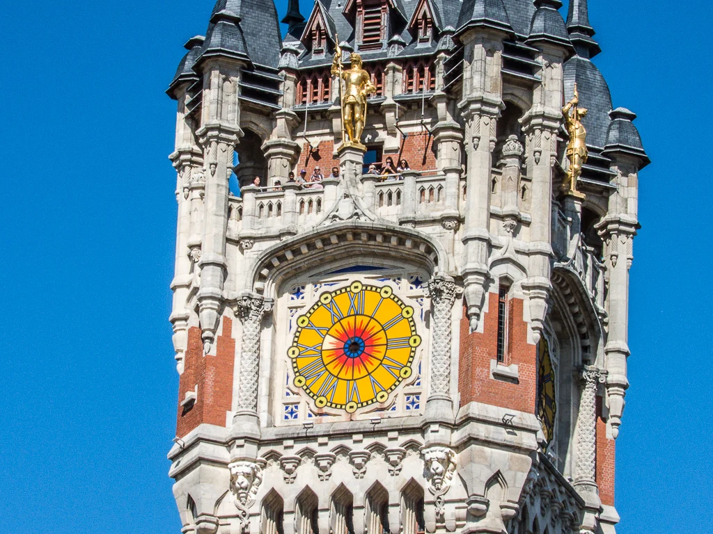 Pas de passage à l'heure d'hiver pour la Ville de Calais